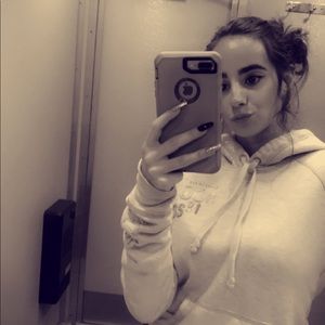 Meet your Posher, Mikayla